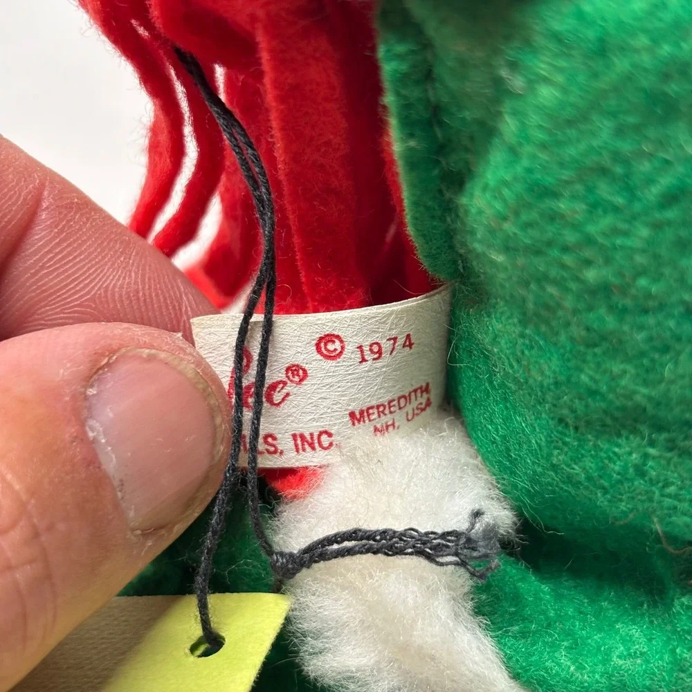 Annalee Dolls Christmas Caroler Girl 7in Green Red Vintage Felt Hand Painted USA